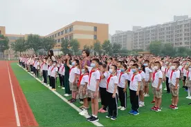 拿什么献给你，我亲爱的祖国图片