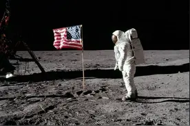 惊天骗局？还是人类壮举？铁证爆出，揭开美国登月的真相图片