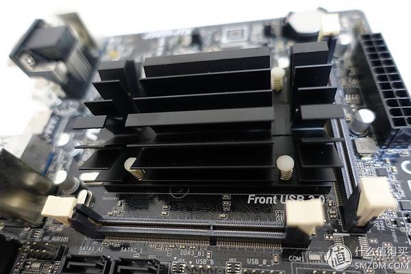 并不需要一台NAS，基于J3455用最简单的方式搭建媒体网络服务中心