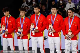 「十四运闽篮回眸」三人男篮夺银 U19谱写新篇章图片