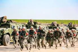 马定夫爱民模范连：用爱民精神践行强军使命图片