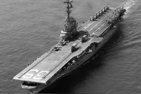 如今美国有11艘航母，二战为啥有150艘，日本也有29艘？图片