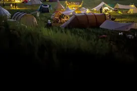 这个国庆，民宿老板都跑去做露营了：投资过百万，一年半回本图片