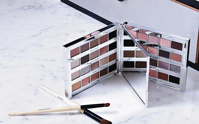 椹笂杩囨湡鐨勫寲濡嗗搧锛岀敤浜嗕細鐑傝劯鍚? onerror=