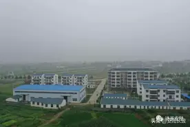 搬得出 稳得住——安陆易迁点群众乐融“新家”图片