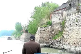 濒临消失的安徽千年古镇，老街房屋破旧不堪，游客都觉得可惜了图片