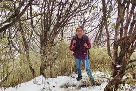 上次带了两根登山杖去爬3420米的彭州铁瓦殿，才发现这太好用了图片