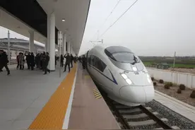 郑渝、郑阜高铁即将进入车票“无纸化”时代！乘车攻略公布图片