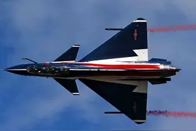 中国空军发展最高光的10年，超15款新战鹰服役，无人机创历史记录图片