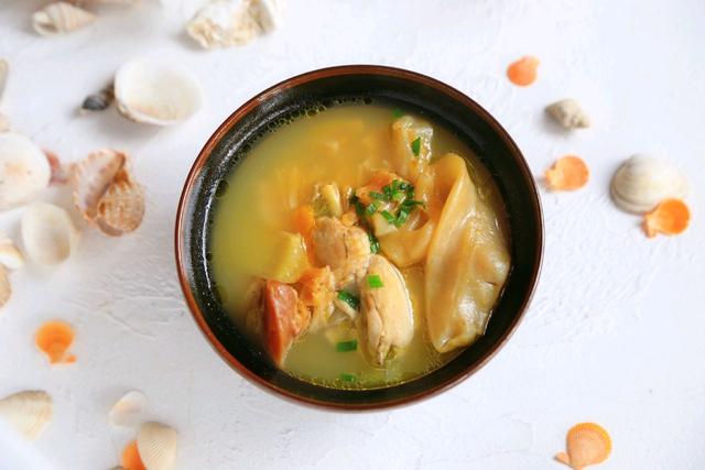 花胶鸡汤喉咙痛 2026年花胶鸡汤喉咙痛能喝吗