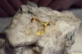 世界上最珍贵的石头，1克就价值两亿元图片