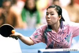 邓亚萍连续8年世界第一，张怡宁连续6年世界第一，丁宁呢？图片