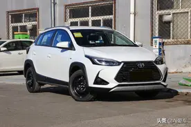 四缸自动挡油耗5L,便宜省钱又耐用的日系合资车，实拍YARiS L 致炫图片