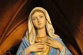 美与圣洁化身的圣母，中世纪为何从神坛被拉到人间，沾上"人味"？图片