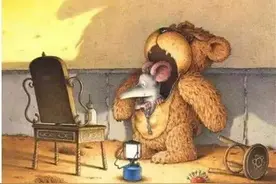 教会孩子学会接纳，推荐绘本《小老鼠亚历山大》图片