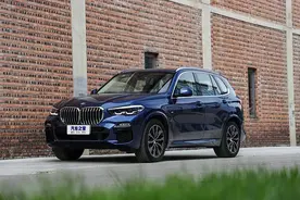 6缸+四驱的宝马X5，却比3缸还省油！买它丈母娘准夸图片