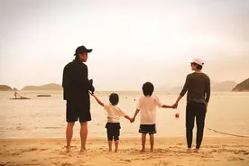 邓超退出《奔跑吧》？小花妹妹哭了，网友感同身受图片