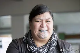 新西兰女外长脸部纹身惹争议：毛利人的身份象征，只是太瘆人图片