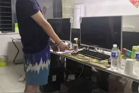 赌徒自己搭建赌博平台，一边挣钱一边赌图片