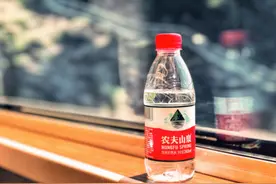 揭秘农夫山泉发家史：从“有点甜”到很有钱图片