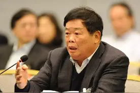 曹德旺：我创业至今，没用过哥哥任何政治资源，一盒月饼都没送过图片
