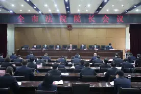 改革与创新并举 质量与效率齐抓——环县人民法院党组书记、院长李虎在全市法院院长会议上作交流发言图片