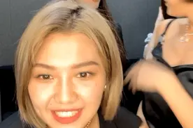 心动的信号4：女嘉宾开直播，导演要求无美颜出镜，颜值太真实了图片