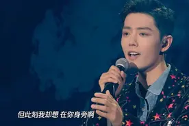 肖战开始营业，无精修下颜值让人脸红，看清他眼里的东西有点想哭图片