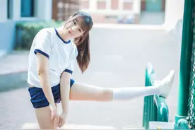 每日分享：清新美女~勾心 勾魂 勾神图片