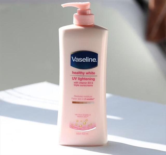 男生涂身体乳会粘腿毛吗