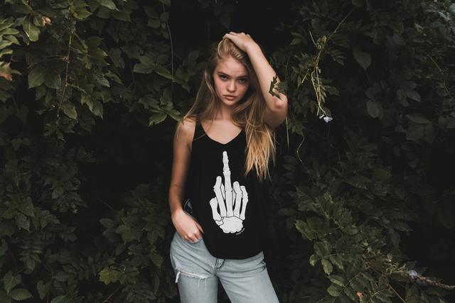 ͵�������ĵ����У�����������