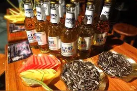 买啤酒也有学问，好啤酒瓶身上都有这标志，没有的白给也不要图片