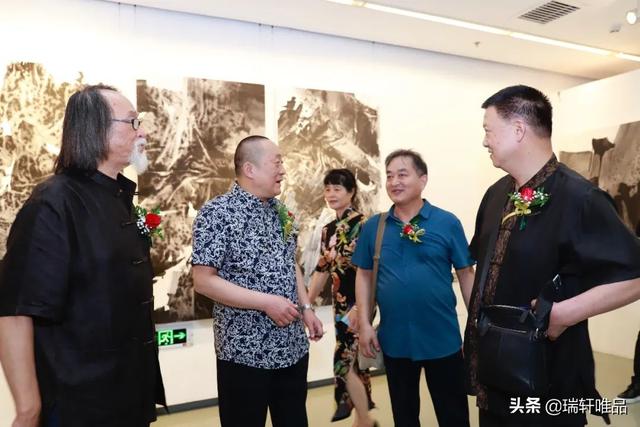 2021年鞠慧北京水墨展受到各界关注引起热烈反响