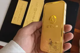 明明是从银行买的金条，为何回收时却屡屡被它拒绝？图片