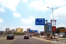 地处雷州半岛中心，雷文化发祥地，旧称海康图片