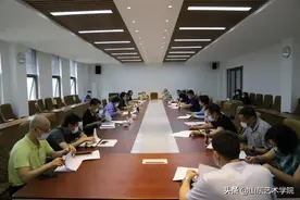 山东艺术学院召开2020年硕士研究生招生复试录取工作会议图片
