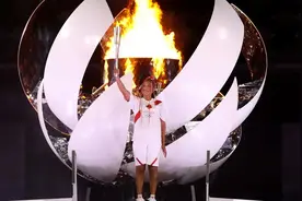 梳着脏辫，黑人血统，大坂直美凭什么成为东京的主火炬手？图片