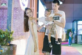 开2家餐厅+顶薪合同！娶高学历空姐娇妻，31岁任骏飞成人生赢家图片