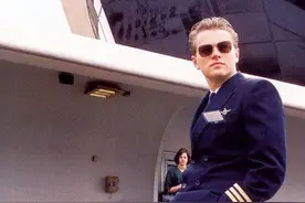 从FBI头号通缉犯到全球最受尊重的权威，他的人生是一部传奇图片