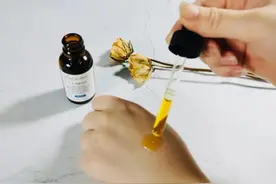 40岁女人爱用的抗老精华液合集：淡纹紧致，送你不老容颜图片