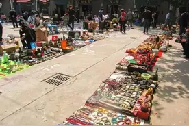 摆地摊的最高境界，不囤货不占坑，69元的理发神器，1晚能回本图片