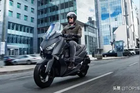 雅马哈XMAX300重新上市 被迫降价1.3万 现在要4.98万图片