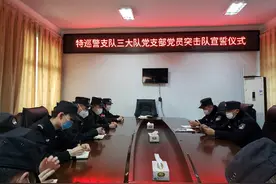 防控不松 敢为先锋 坚决打赢疫情防控阻击战图片