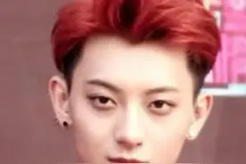 黄子韬的红发，鹿晗的红发，范丞丞的红发，都比不上他的红发图片