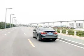 买迈锐宝XL Hybrid的人是不是都感觉众人皆醉我独醒？｜开什么车视频封面