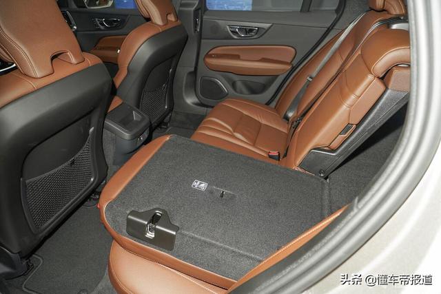 或为最美旅行车？实拍全新沃尔沃V60，33.99万元起售