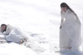 太敬业！杨超越赤脚踩雪拍戏，冷到狂发抖导演贴心送上暖宝宝视频封面