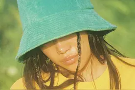 夏天化完妆，请加这一个小步骤！整天都不脱妆啦图片