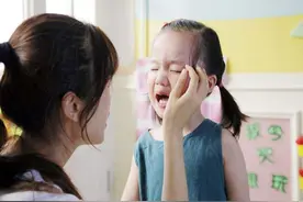 幼儿园“潜规则”曝光：这三类孩子更吃香，老师不说家长也要有数图片