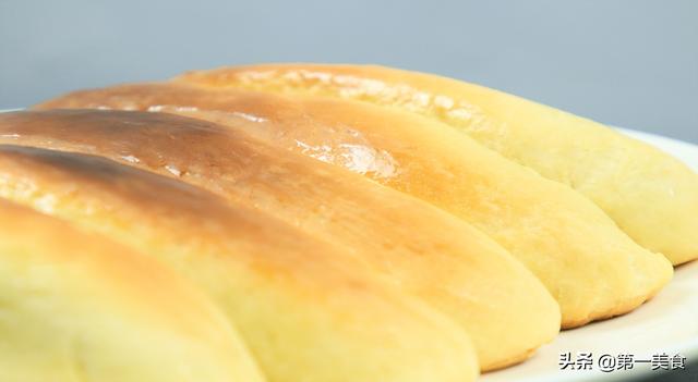 用烤箱怎么做面包（面点师在家做烤面包）